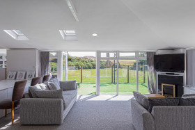 ANGLESEY-INTERIOR-CONSERVATORY (17).jpg