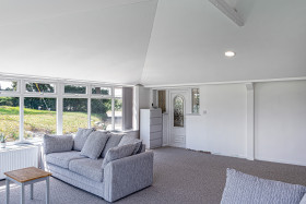 ANGLESEY-INTERIOR-CONSERVATORY (22).jpg